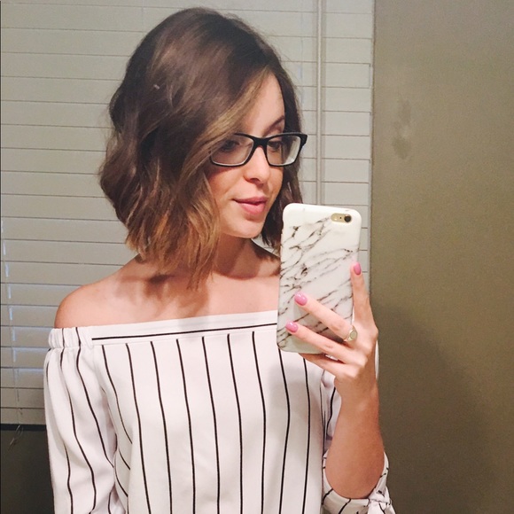 Meet your Posher, Alicia - Picture 1 of 1